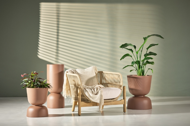 Donice nowoczesne do wnętrz Monumo mokka